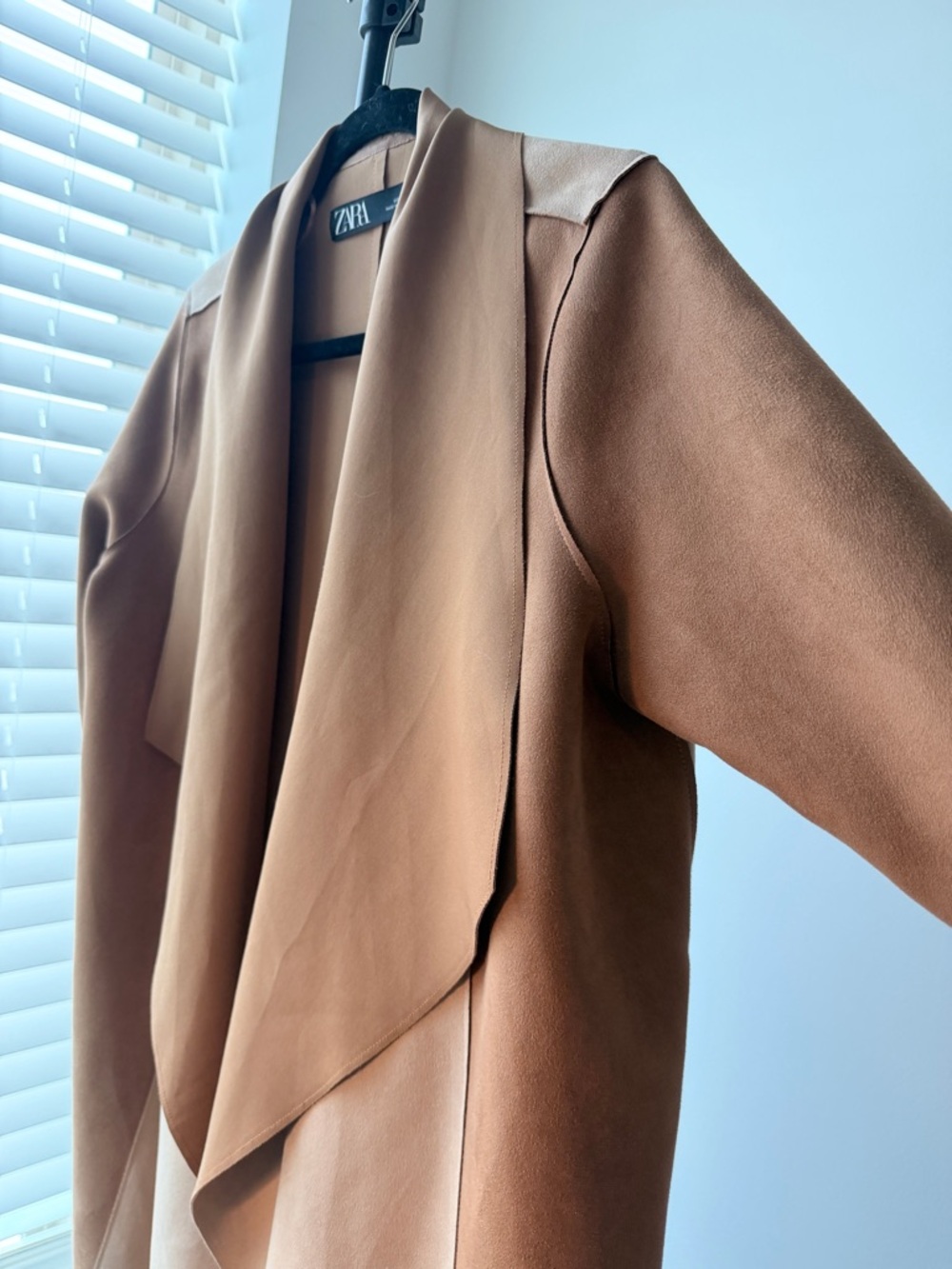 Zara Two-Tone Brown and Black Wrap Top - Picture 8 of 11